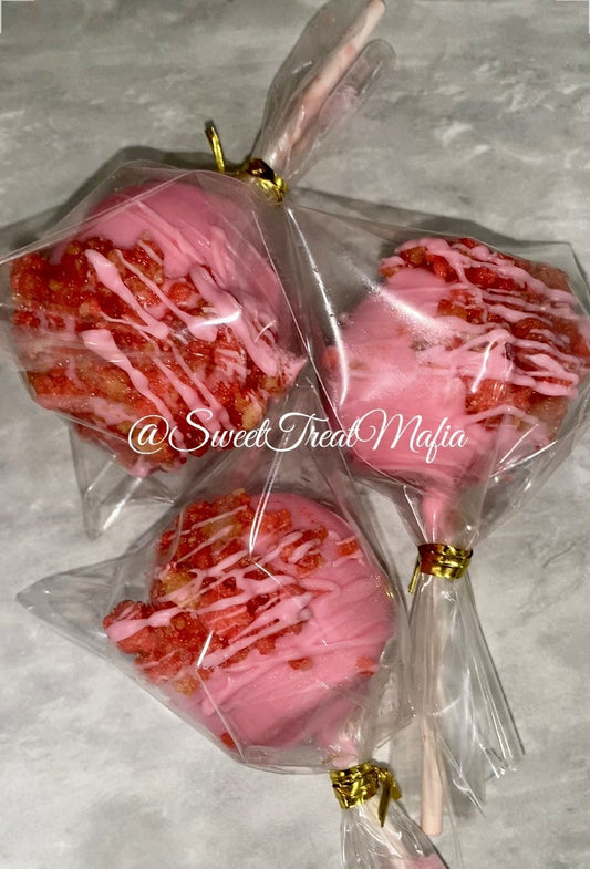 Strawberry Crunch Cake Pops