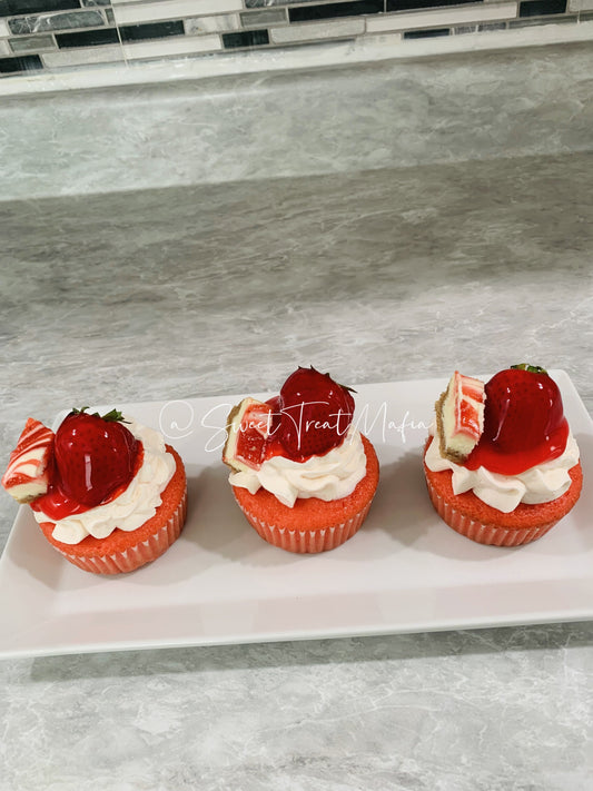 Strawberry Cheesecake Cupcakes